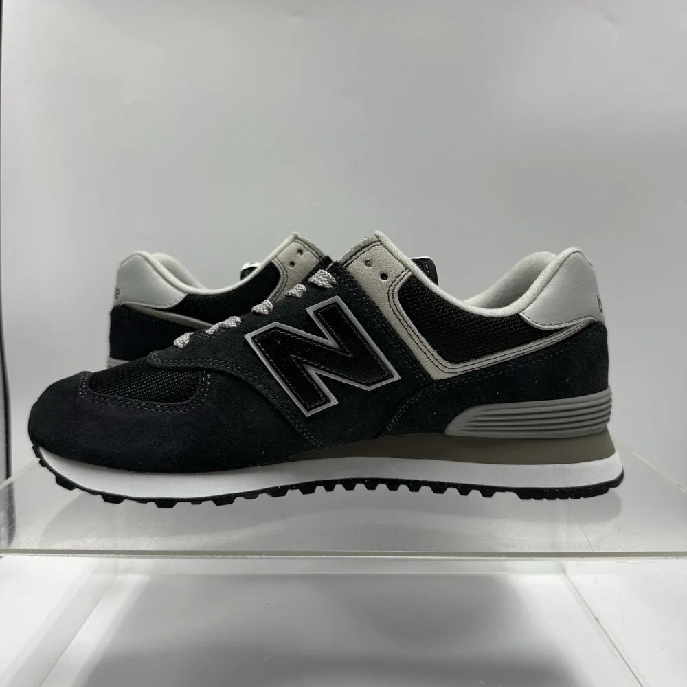 New Balance 574 Core WL574EVB Black Men's Size 9 / Women's 10.5 Wide Brand New